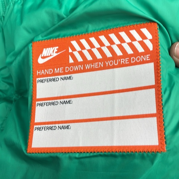 Nike Coat (Big Kids) - Picture 6 of 7